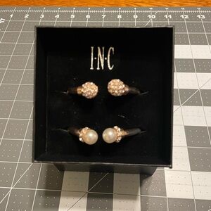 Boxed Set of 2 INC Bracelets C03 6648